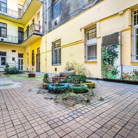 Bpr Cozy Rosie Apartment Budapest Bagian luar foto