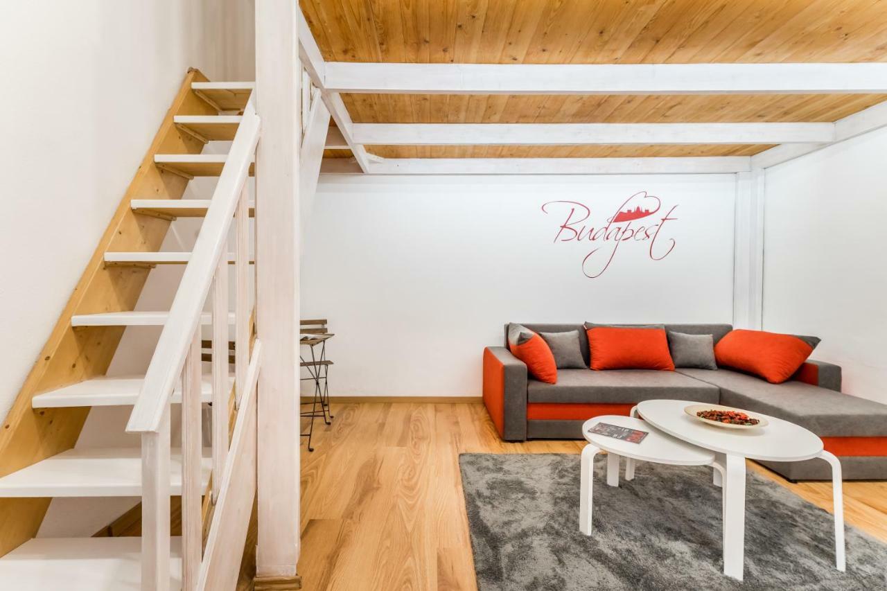 Bpr Cozy Rosie Apartment Budapest Bagian luar foto