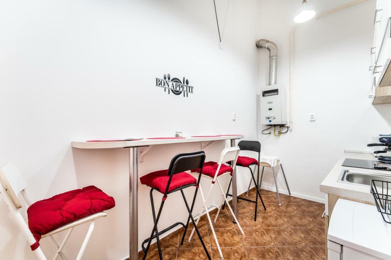 Bpr Cozy Rosie Apartment Budapest Bagian luar foto