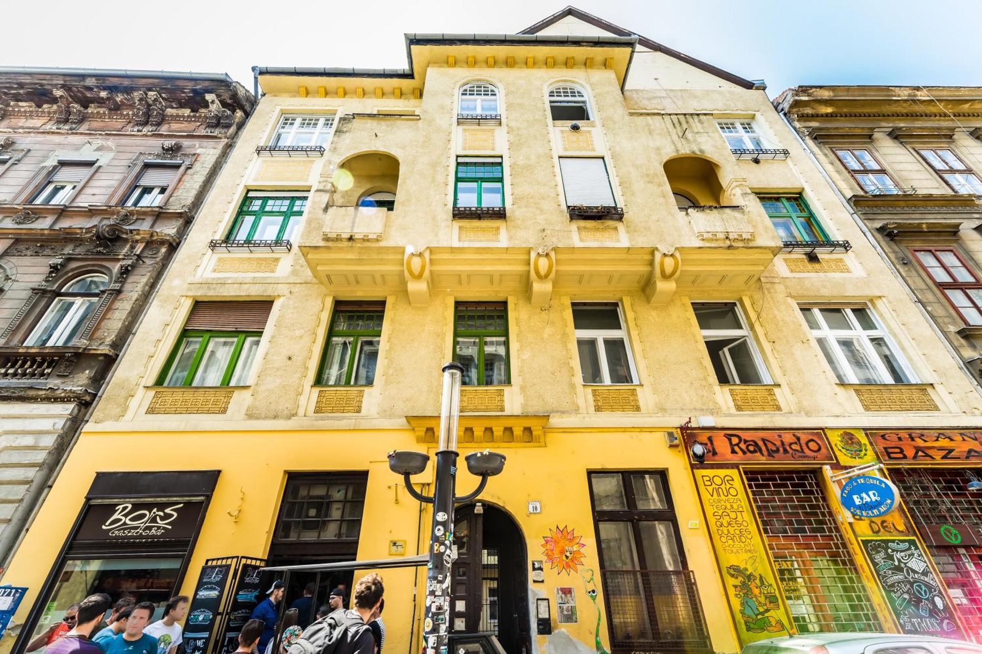 Bpr Cozy Rosie Apartment Budapest Bagian luar foto