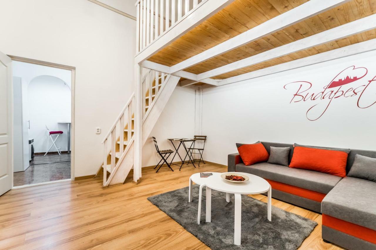 Bpr Cozy Rosie Apartment Budapest Bagian luar foto