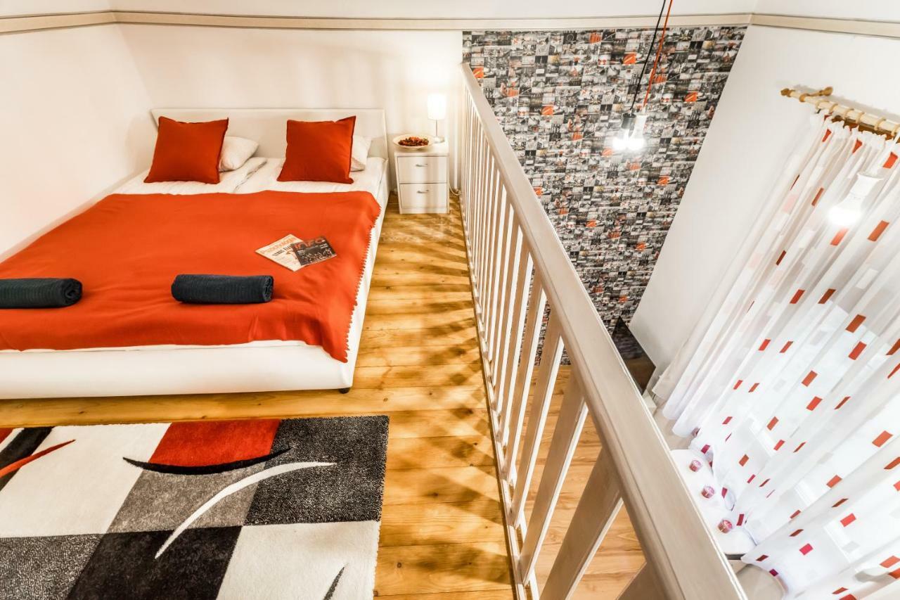 Bpr Cozy Rosie Apartment Budapest Bagian luar foto