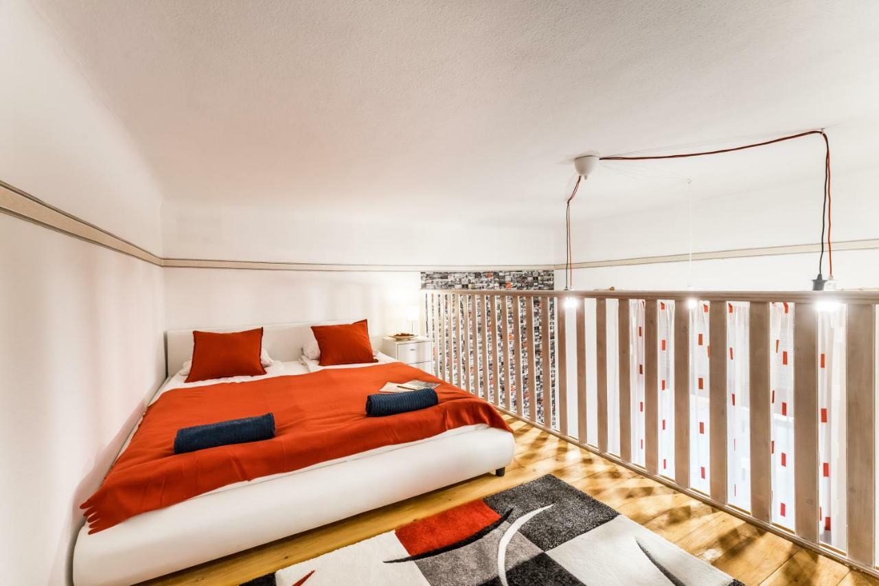 Bpr Cozy Rosie Apartment Budapest Bagian luar foto